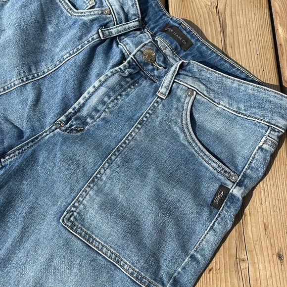 Size 31 Silver Avery Trouser w31/L33 bell bottom cowgirl jean - Picture 2 of 4